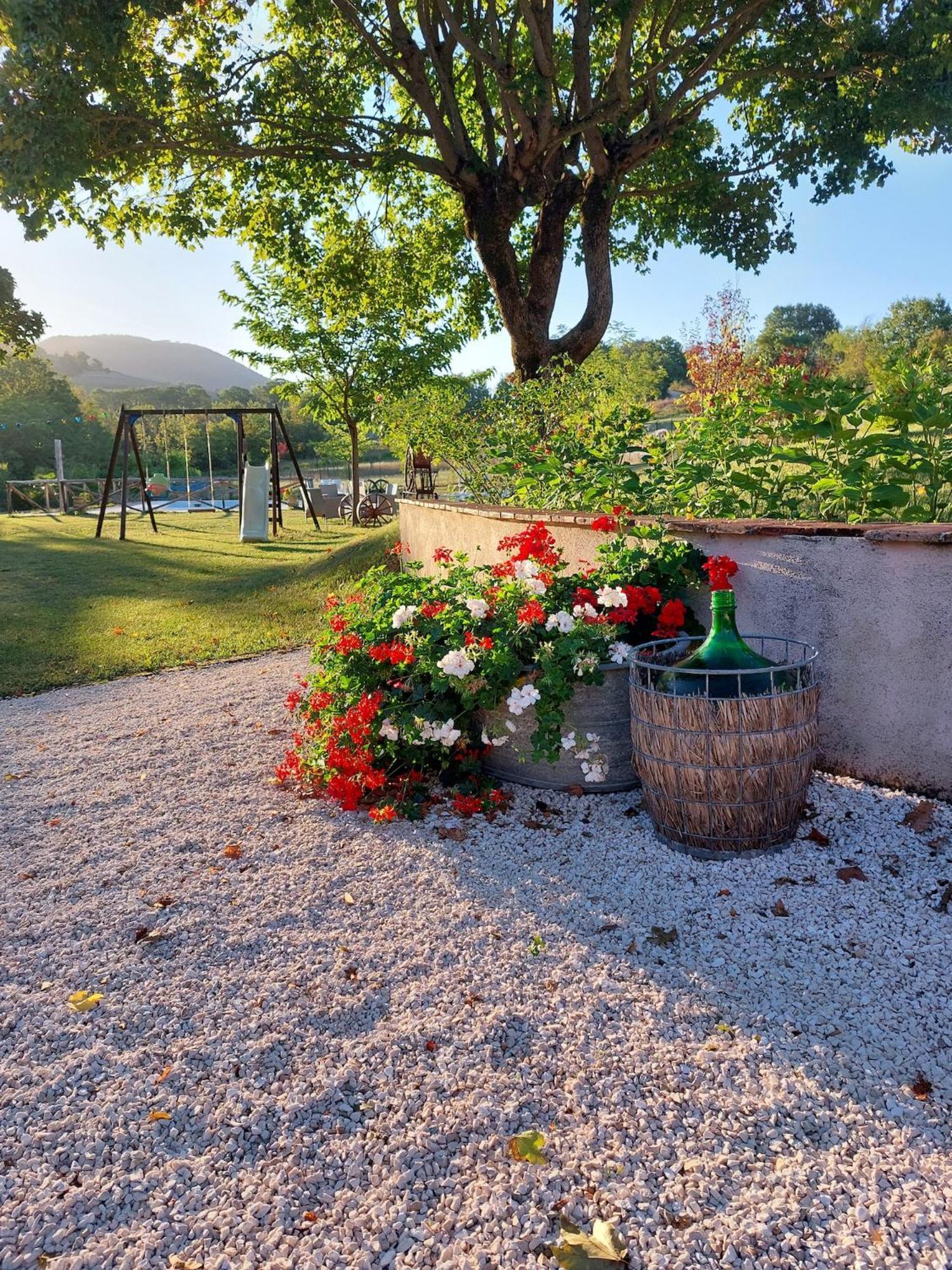 Agriturismo Il Castellaro Sassoferrato Kültér fotó