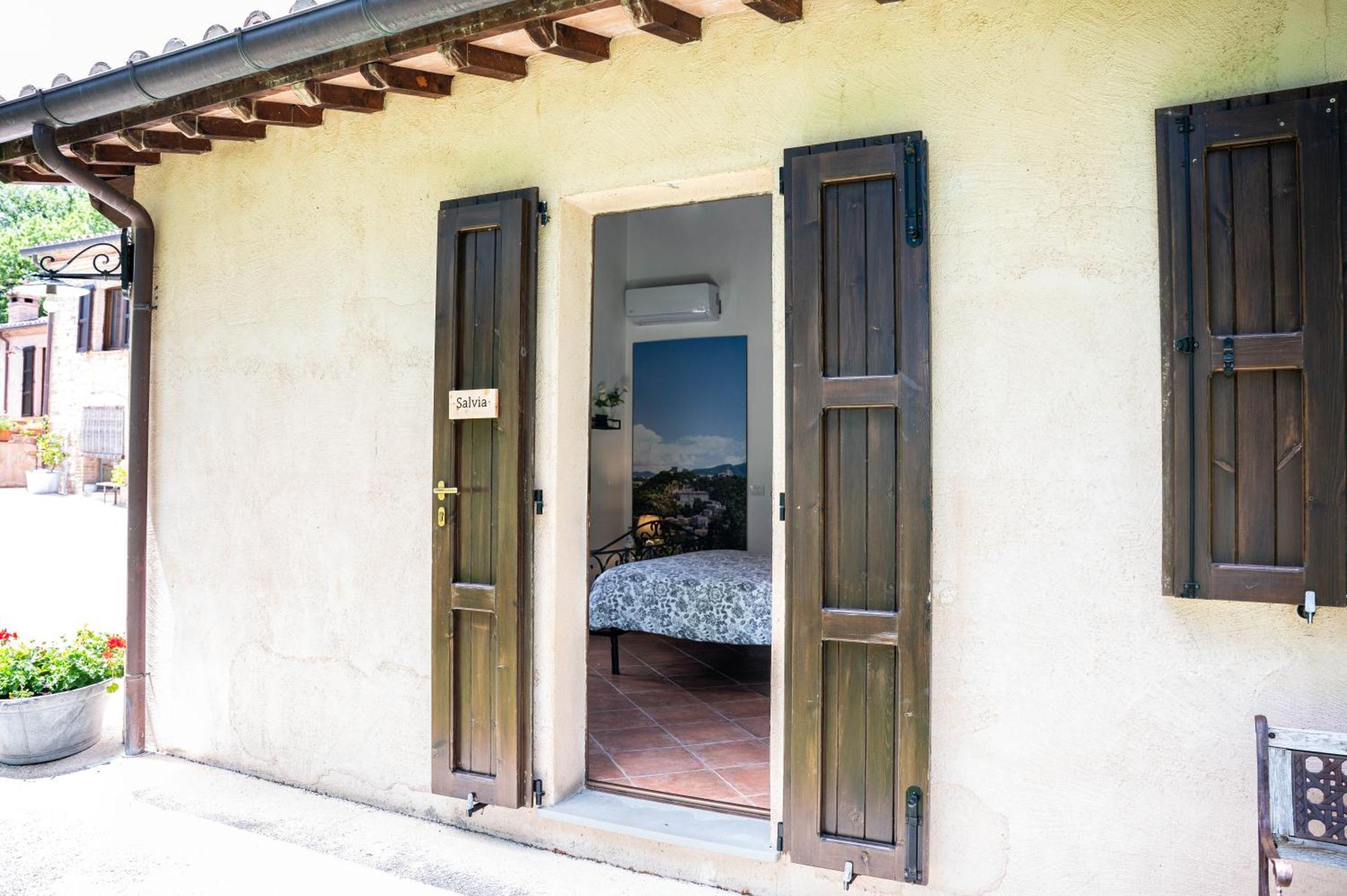 Agriturismo Il Castellaro Sassoferrato Kültér fotó