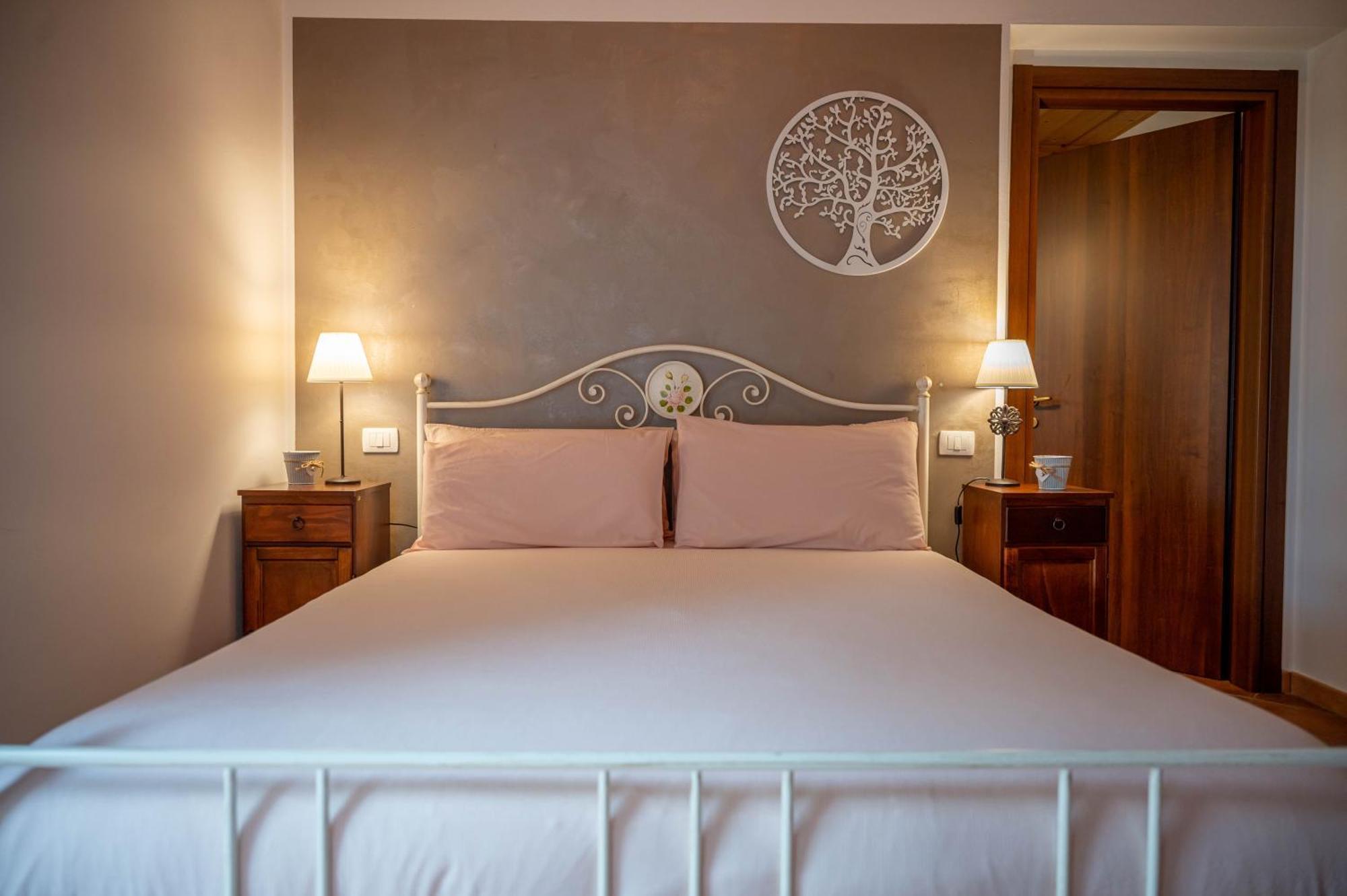 Agriturismo Il Castellaro Sassoferrato Kültér fotó